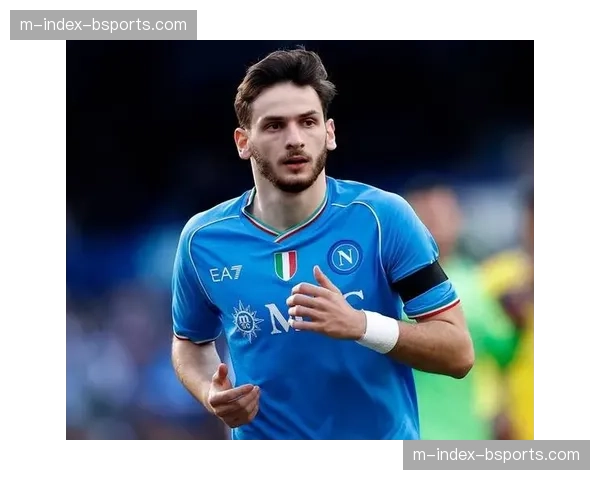 巴黎克瓦拉茨赫利亚替补建功 锋线深度保障晋级稳定性