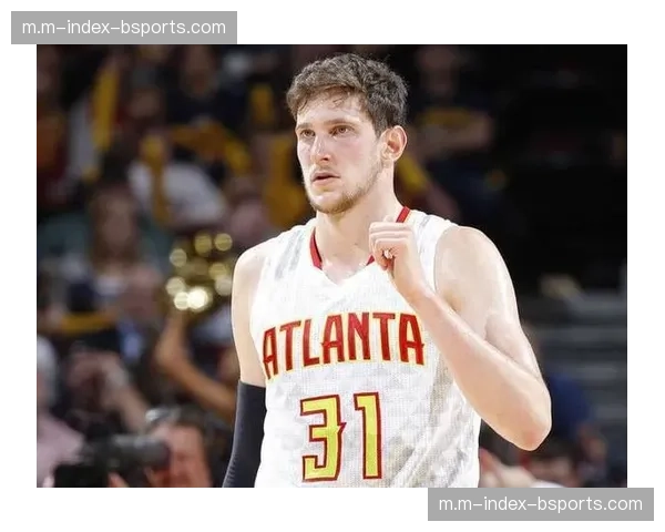 普拉姆利恢复过程缺席 马刺内线轮换受到影响